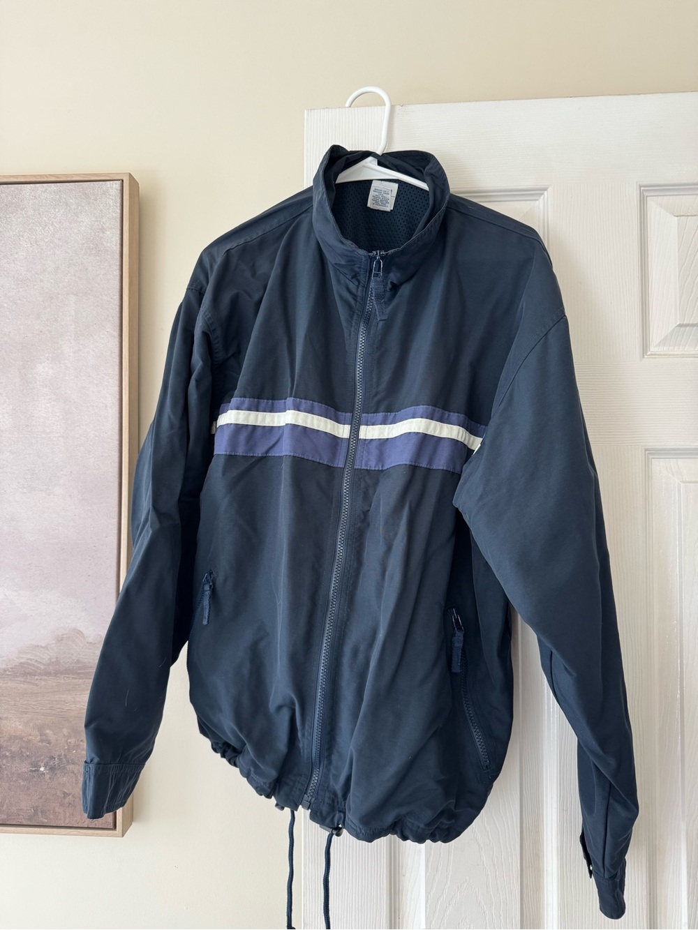 Men's Navy GAP vintage windbreaker with White Stripe